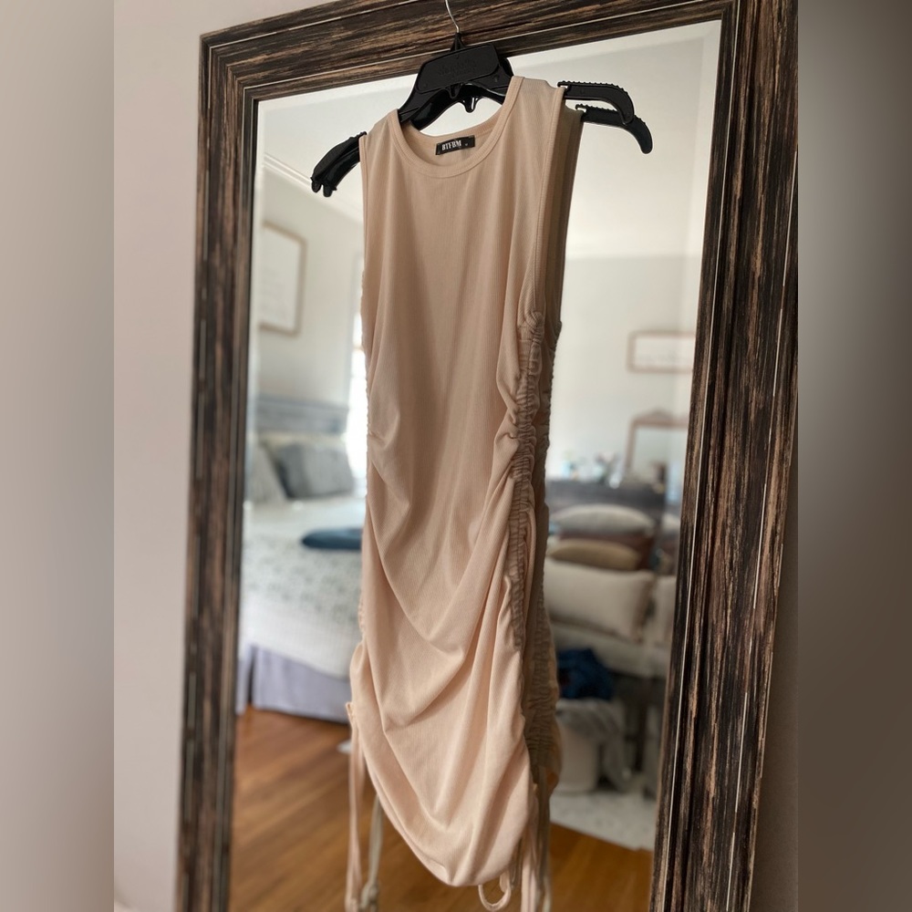 Tan ruched dress, never worn new without tags